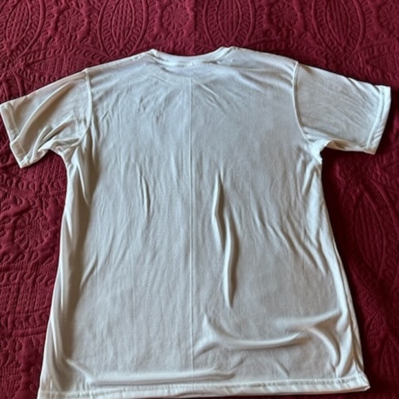 Dunkin Donut Tee shirt NEW,     WHITE XL man/women, plush soft - Picture 6 of 6